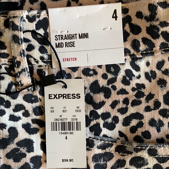 Express leopard stretch mini skirt 4 NWT - Picture 3 of 3